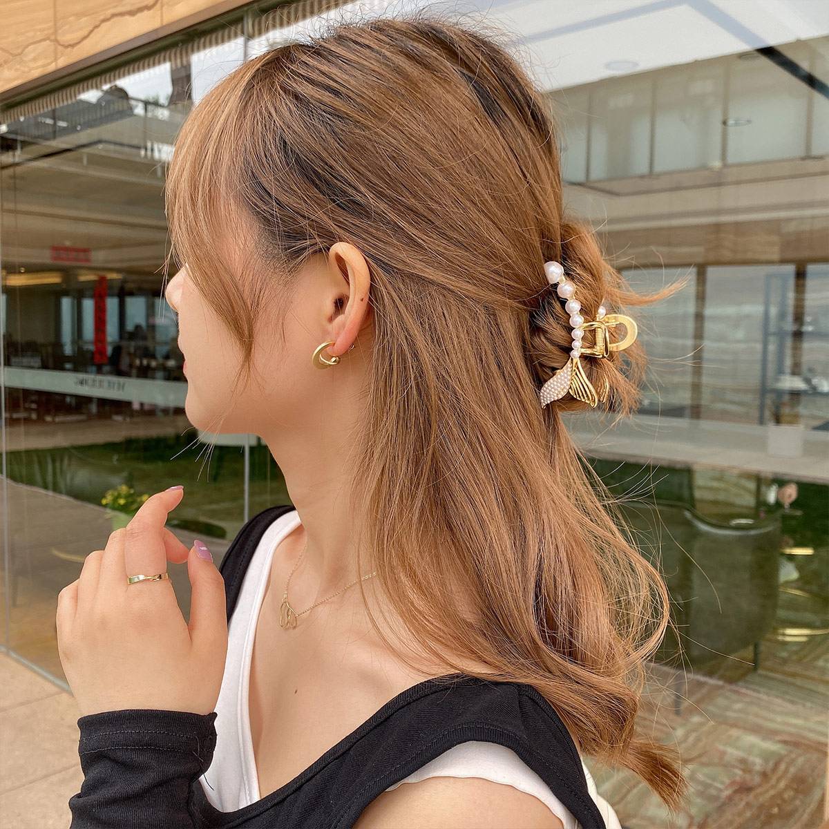 发夹2021年新款后脑勺网红头发夹子头饰抓夹2022发卡高端鲨鱼夹女