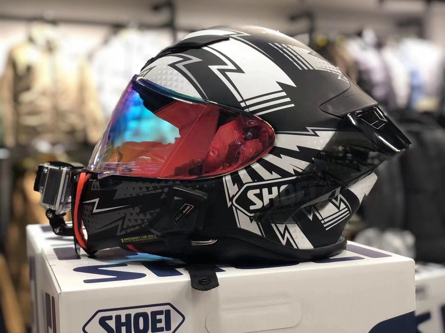 新品搭配shoeiz7空气扰流motogp尾翼透明熏黑其他摩托车用品