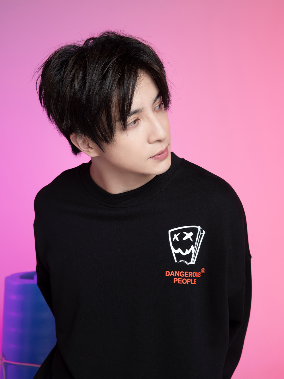 dangerouspeople 薛之谦dsp纸袋人logo印花套头圆领长袖卫衣