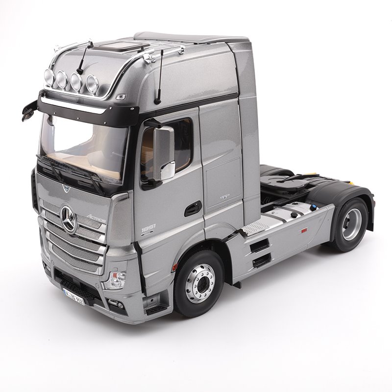 礼物奔驰fh25重型卡车拖头模型仿真合金汽车模型火车