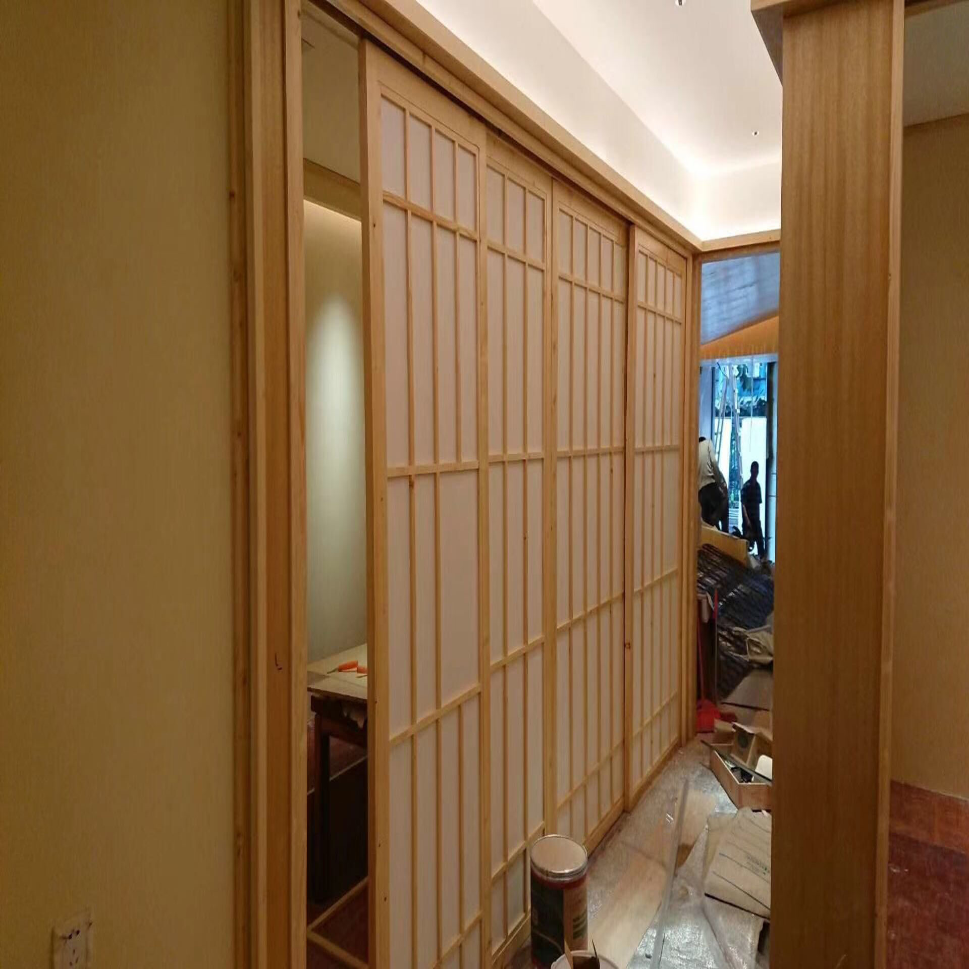 新中式实木花格栅日式隔断推拉门入户玄关背景墙简约镂空屏风定做
