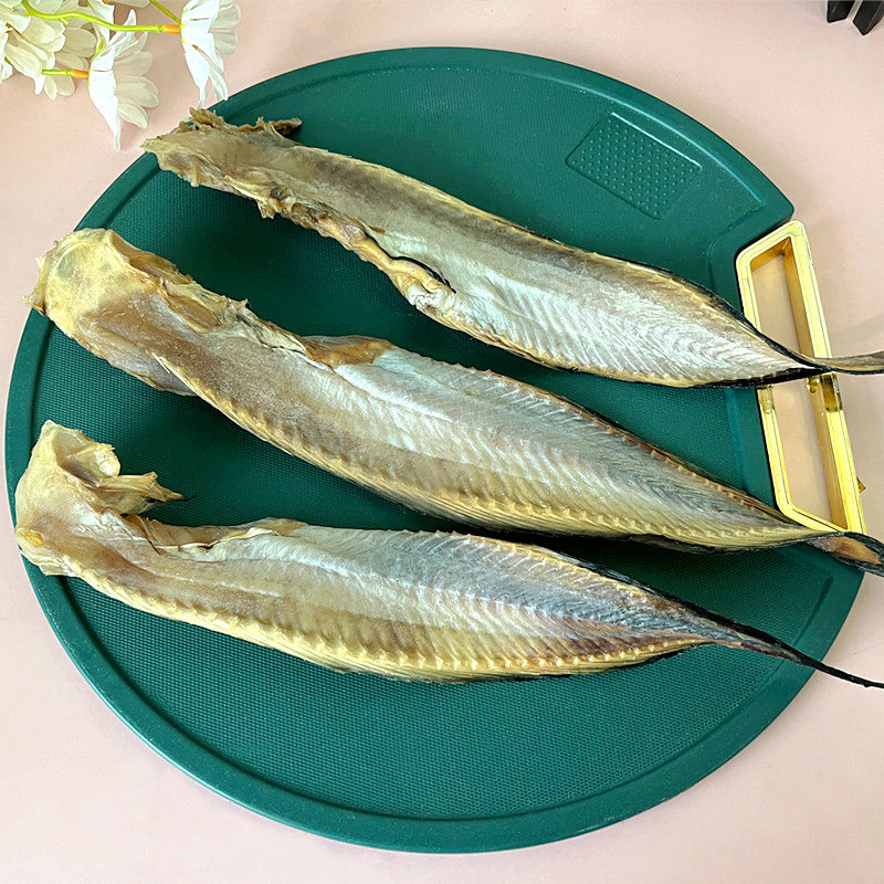大马哈鱼500克海娃鱼干咸鱼海鲜干货渔民自晒风干鱼干