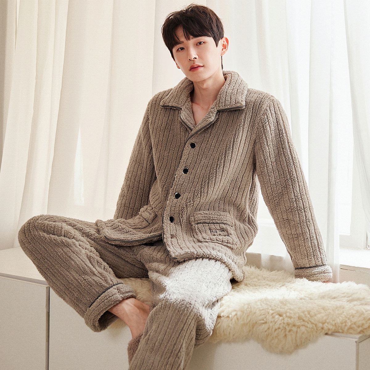 睡衣男冬季珊瑚绒新款加厚加绒保暖两件套装法兰绒春秋冬天家居服 –