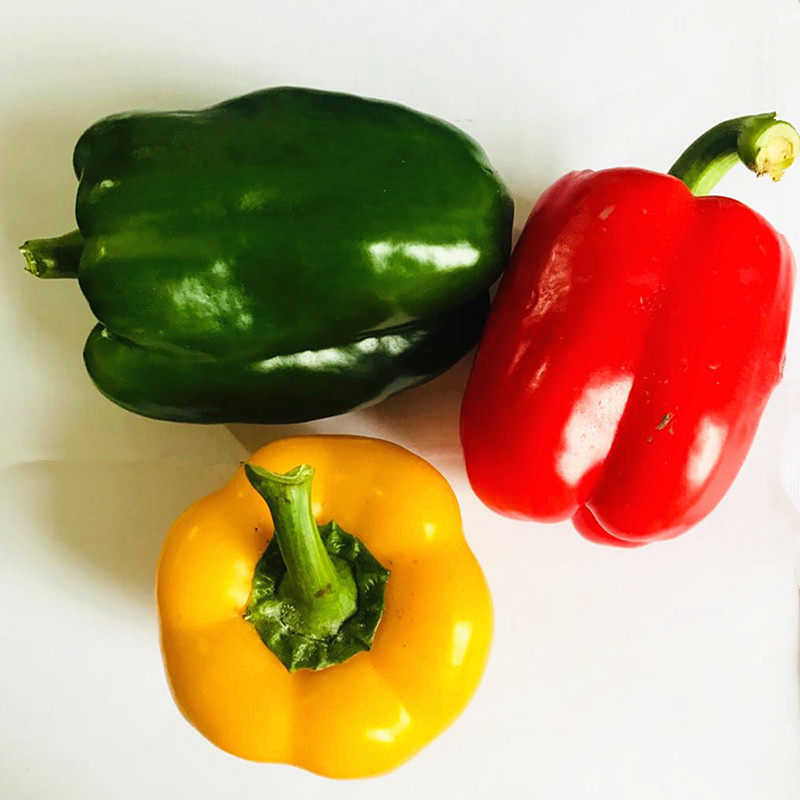 食者红黄绿彩3只550g灯笼方椒青椒圆椒甜辣辣椒