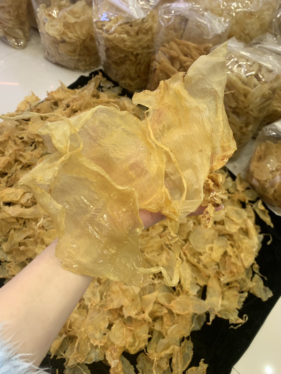 18头斗湖广州实体店鳘鱼胶花胶花胶