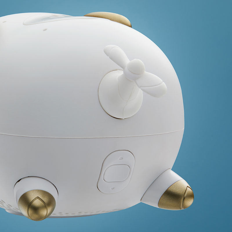 猪小飞智智能智能机机器人多功能对话讲故事机早教摆件