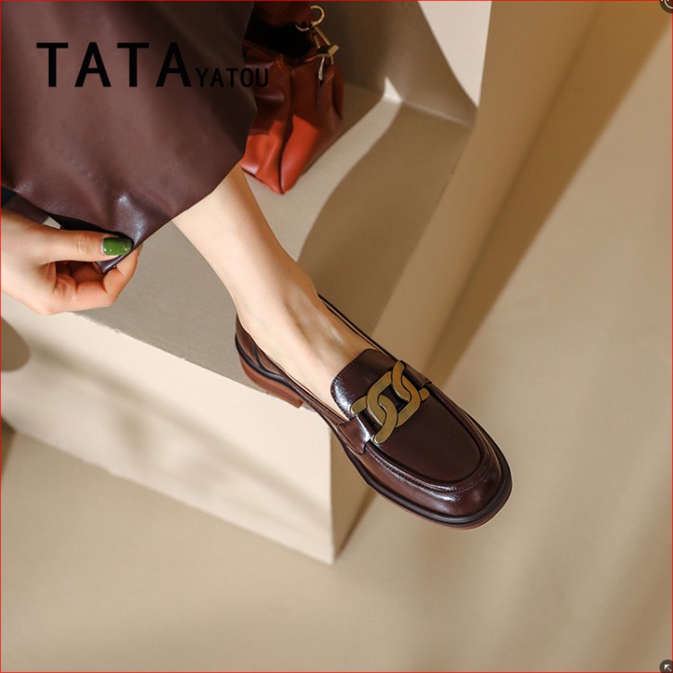 TATA YATOU他她丫头女鞋英伦风深口小皮鞋气质复古乐福鞋粗跟单鞋
