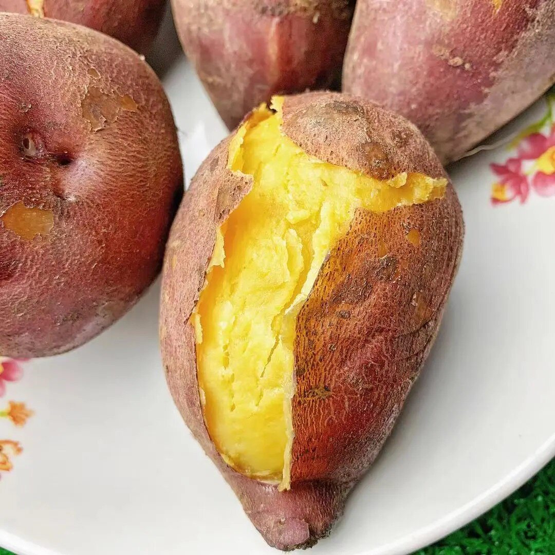新鲜红皮黄心蜜薯糖心红薯