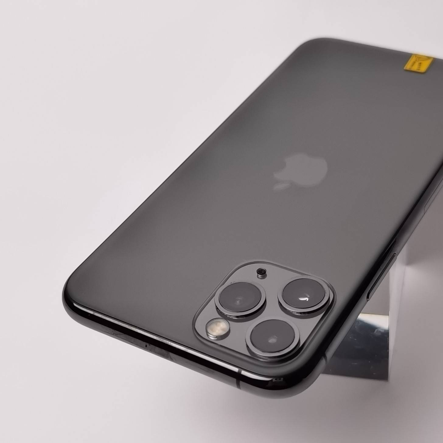 验货苹果iphone11pro美版无锁64g深空灰色二手手机手机