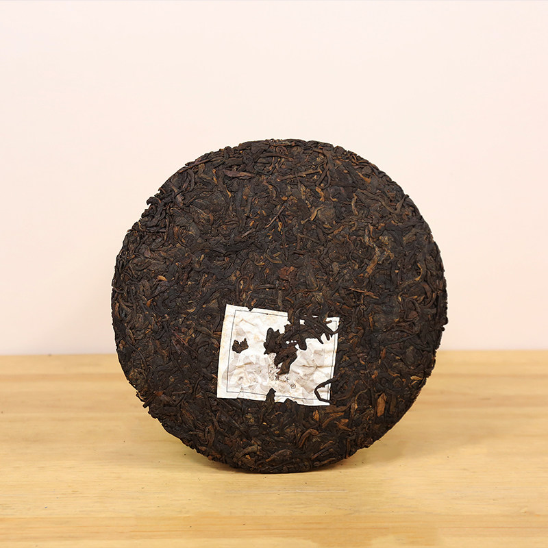 问山2020蕙质布朗山越陈越香勐海古树普洱茶茶饼普洱