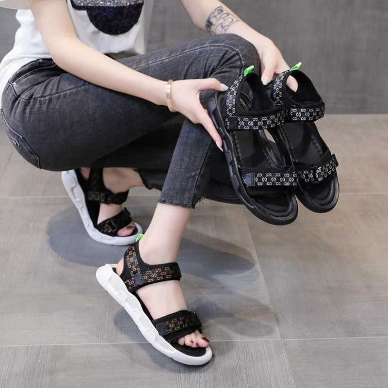 胖脚丫宽脚面凉鞋孕妇脚肿加肥鞋适合脚胖宽的女鞋今年新款平底