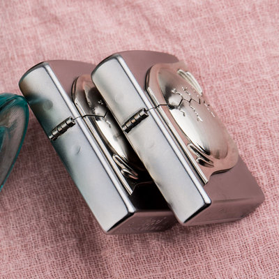 正品zippo芝宝煤油防风打火机欧版原装开盖惊喜恐龙蛋珍藏版