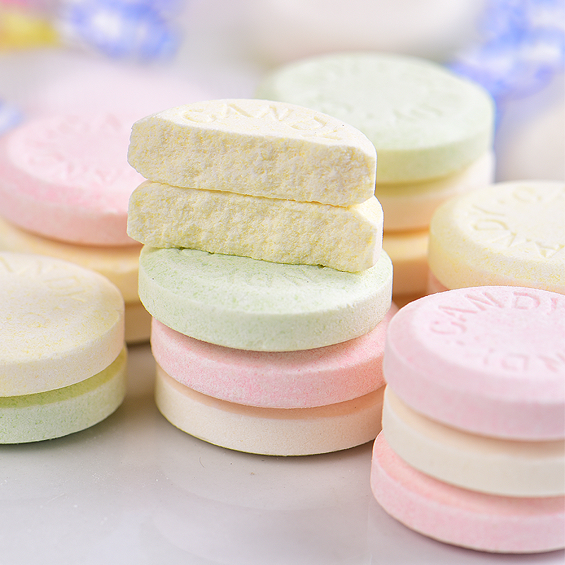 奶酪草莓柠檬柠檬果果味吃奶片糖压片内蒙古片儿糖果