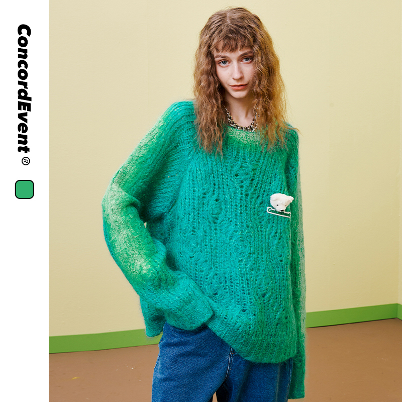 CONCORDEVENT秋冬渐变小熊马海毛套头毛衣针织衫女慵懒风上衣小众