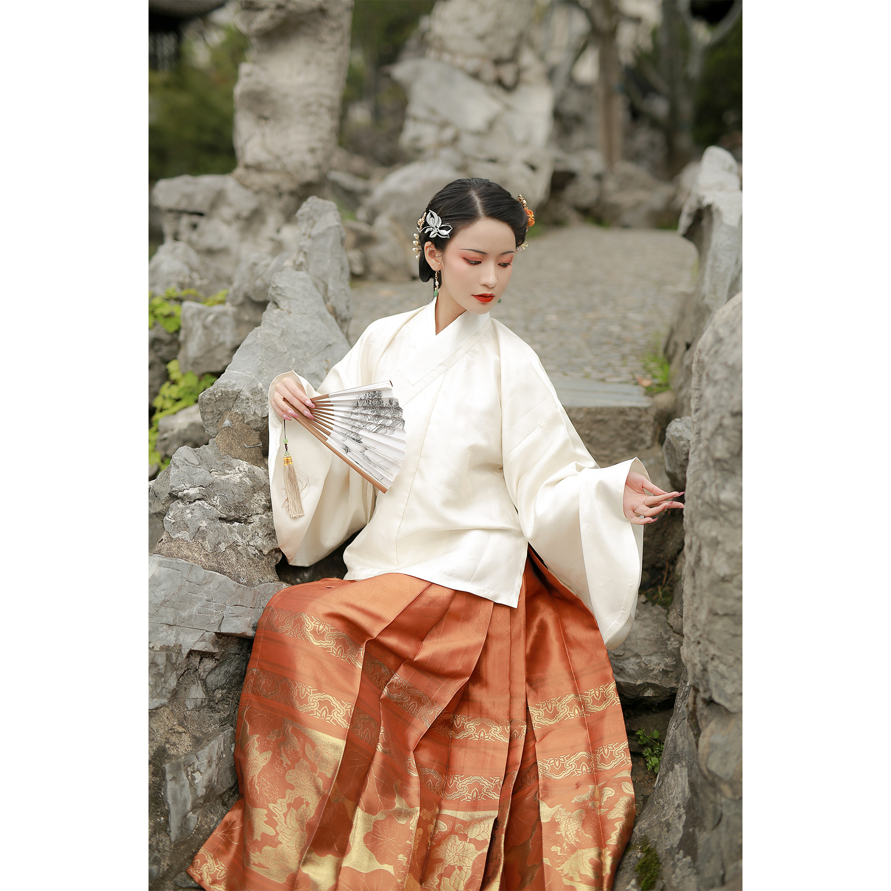 【落玉塘】交领短衫织金马面套装4米摆