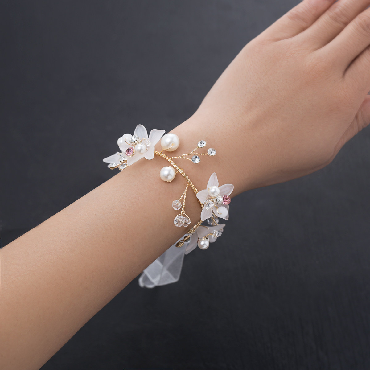 新娘结婚婚庆用品手腕伴娘手环韩式婚礼布艺手腕花