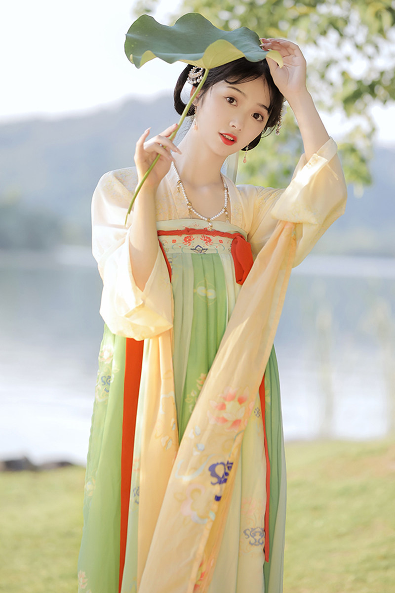 柒玥青柠汉服女正品原创中国国风唐制齐胸襦裙汉服