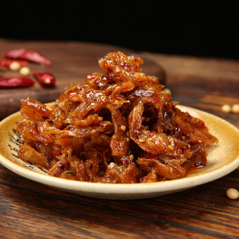 登荣口水鸡辣条素肉小零食麻辣多口味儿时小时候的怀旧好吃的素鸡