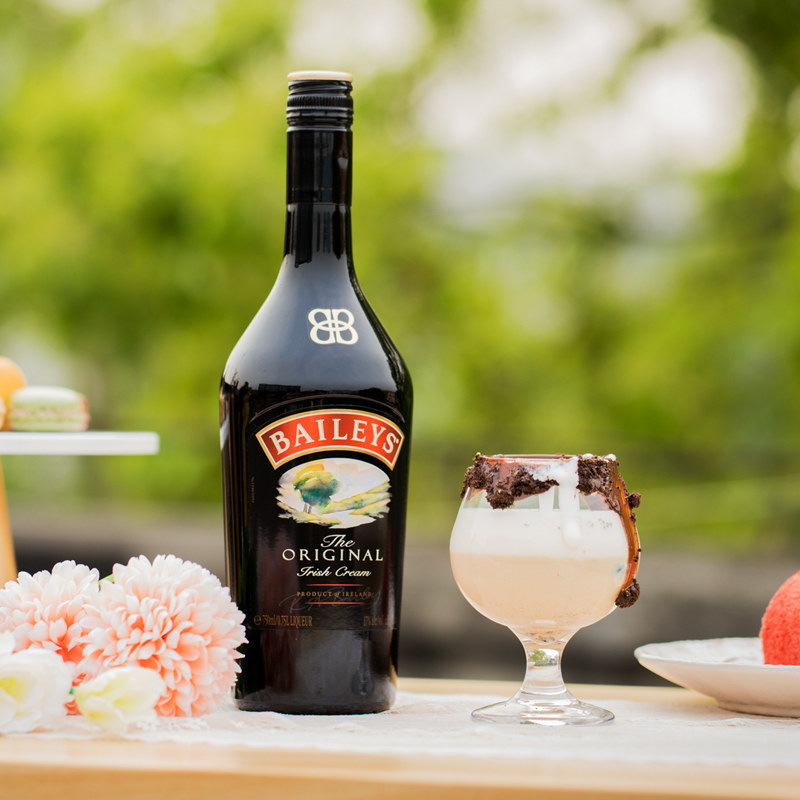 百利甜baileys爱尔兰原装配制奶油草莓咖啡利口力娇甜酒700ml瓶装