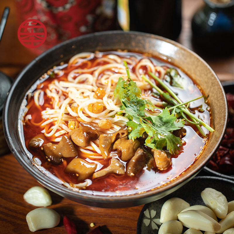 尤李食品川味微辣红烧肥肠特色面臊子色香俱佳(连锁店专用面绍)