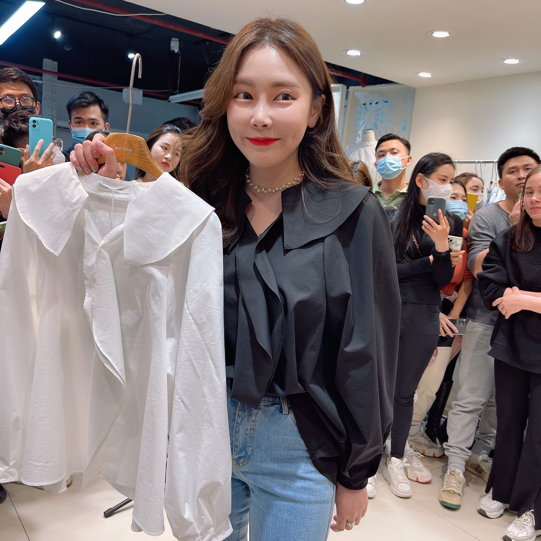 ace韩国欧尼2021春季新款时尚衬衫女韩版时仁衬衫