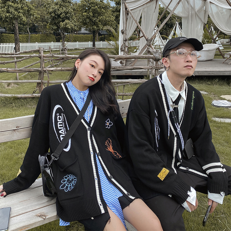 MAMC七夕情侣款么么兔毛衣开衫男女情侣春秋天宽松外穿针织衫外套