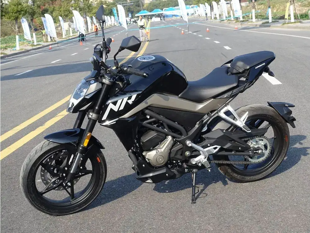 春风sr250cc跑车电喷水冷nk250街车赛道版小狒狒摩托车整车