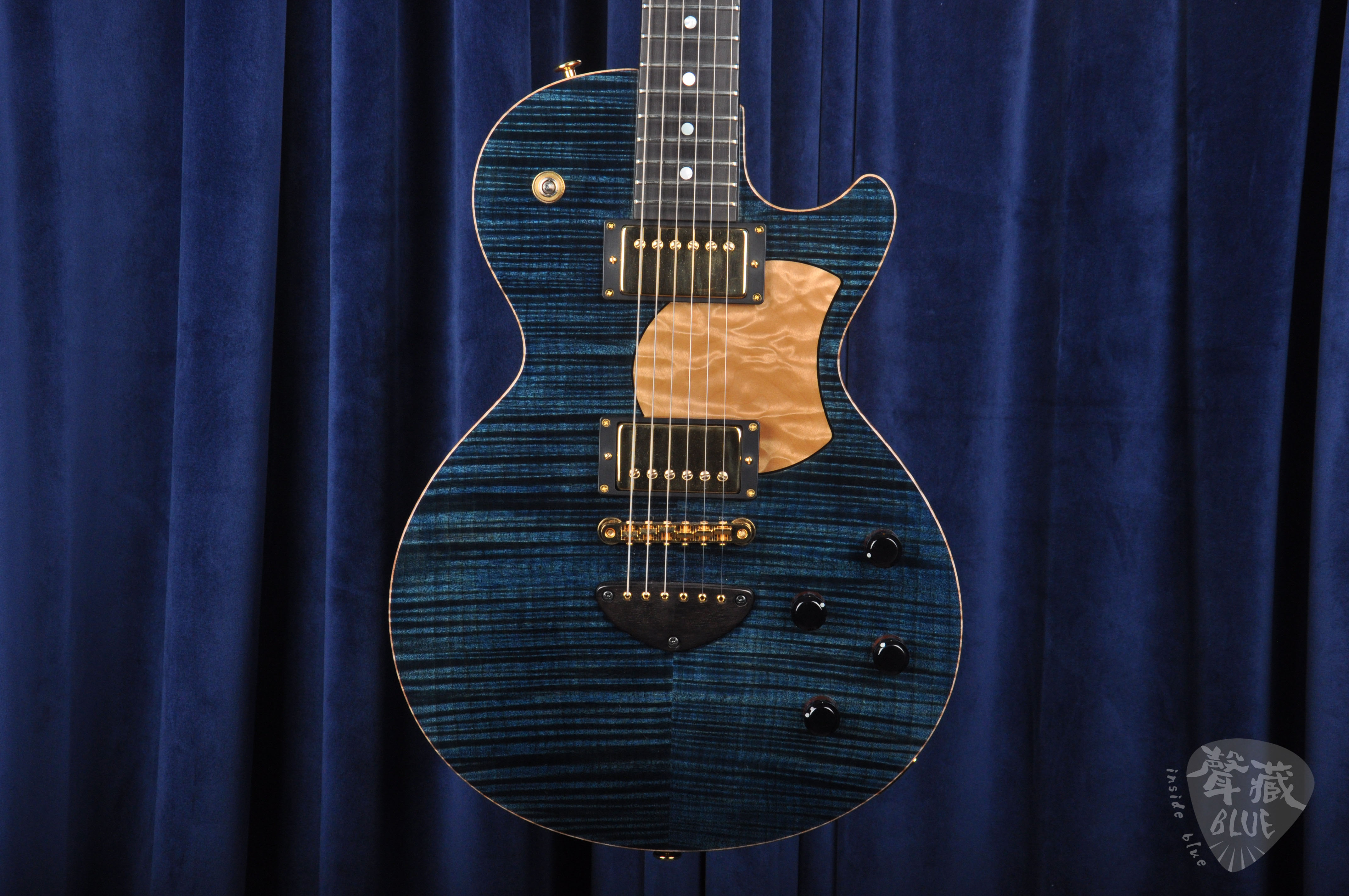 声藏bluebizengraincurlymapletop日本大师手工吉他-电吉他