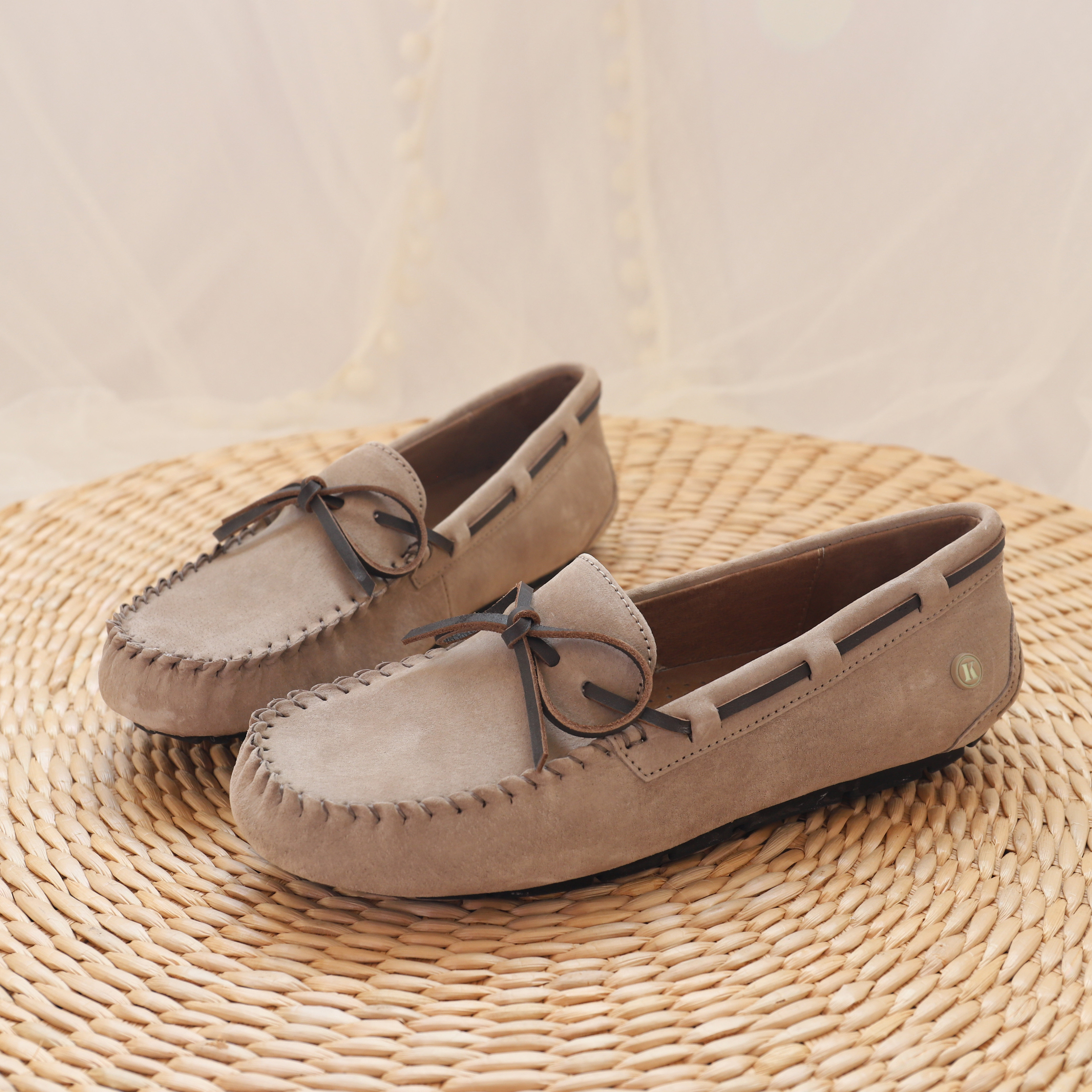 khhugg海外真皮豆豆鞋女2022夏季新款浅口平底单鞋