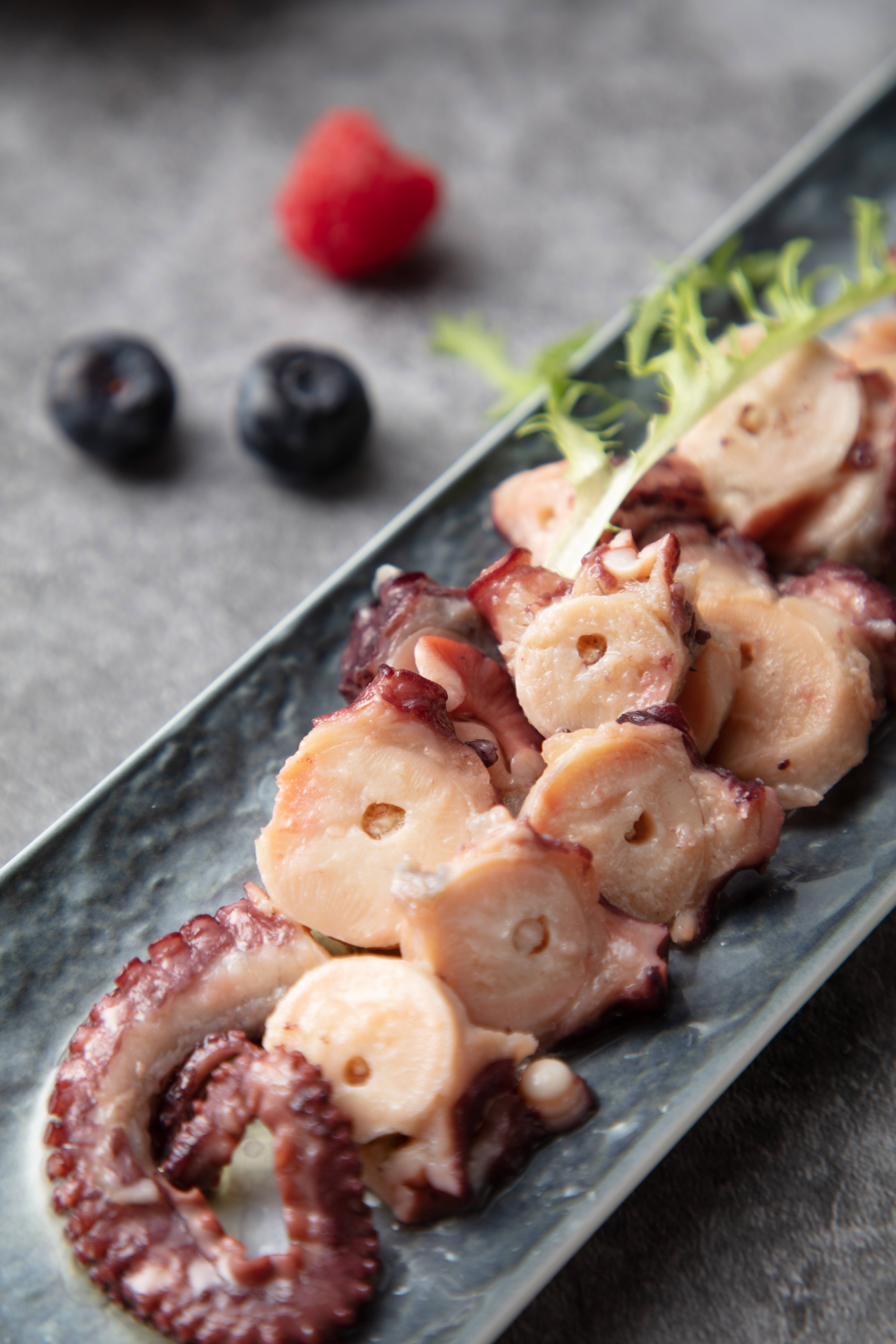 西班牙进口贝贝德斯蒜香章鱼罐头120g即食罐装海鲜熟食下饭八爪鱼