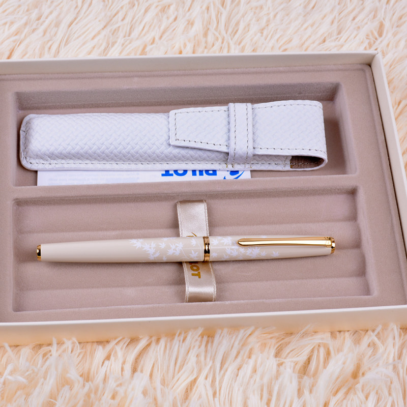 日本pilot百乐ladywhite限量版樱花枫叶女士钢笔14k金尖高端精致礼物