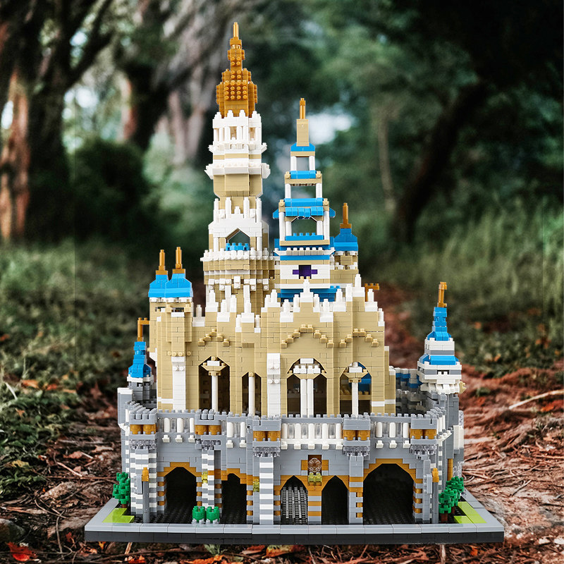 迪士尼乐园城堡积木模型成年高难度拼装玩具儿童益智塑料积木
