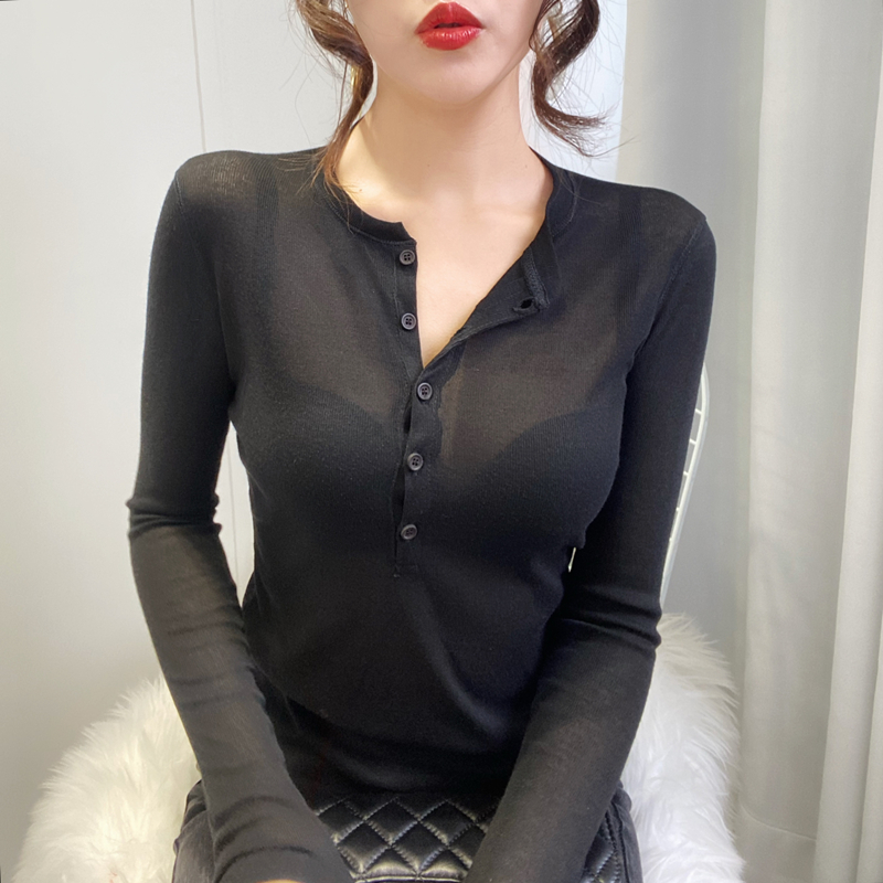 微透t恤女长袖修身薄款打底衫秋冬百搭时尚性感内搭纽扣透视上衣