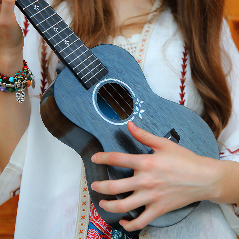 uku桃花单板尤克里里初学者男女女生入门23寸尤克里里