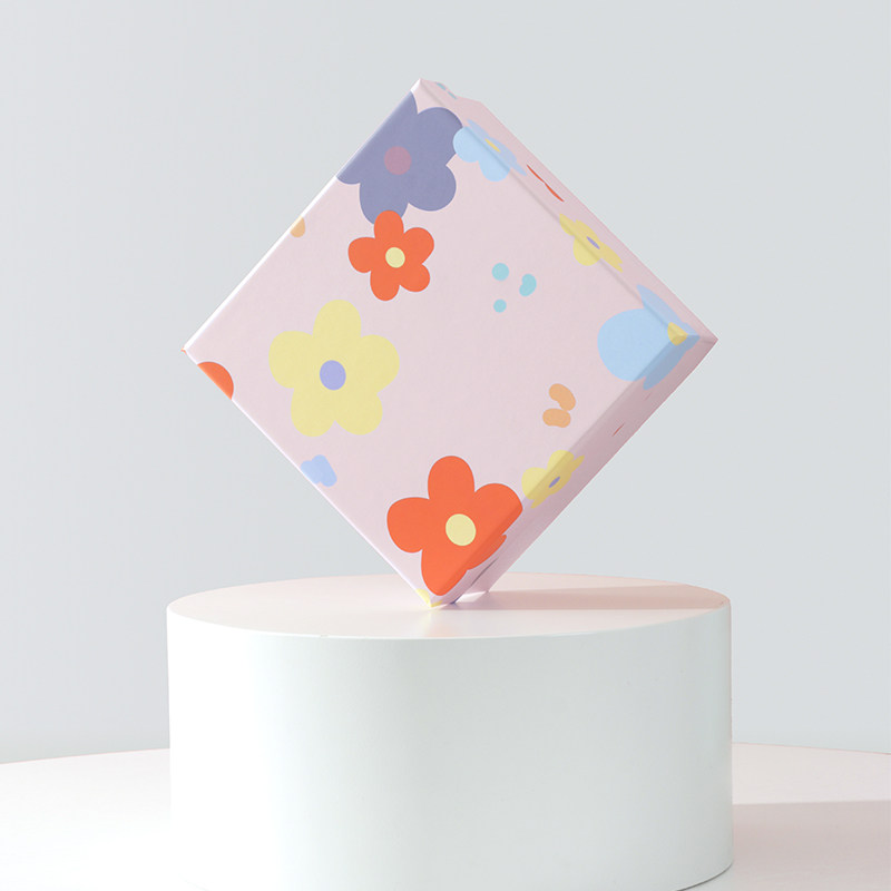 胖手碎花礼盒网红花盒清新创意少女花卉简约礼品盒伴手礼包装盒子