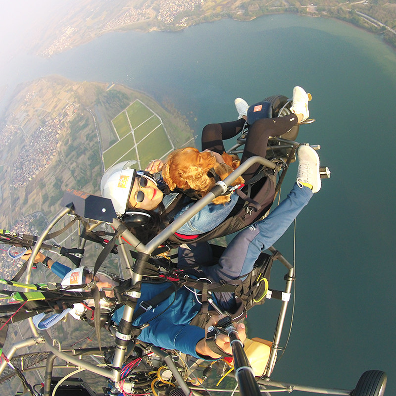 杭州周边旅游 富阳桐洲岛动力滑翔伞团建拓展体验一日游