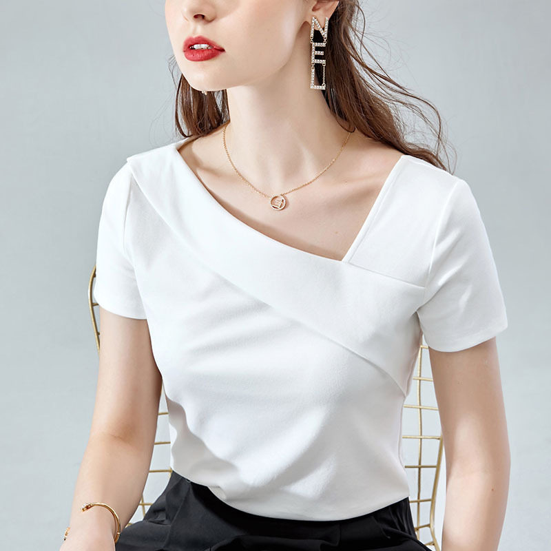 斜领短袖恤女春秋中袖鸡心心领露肩心机上衣t恤