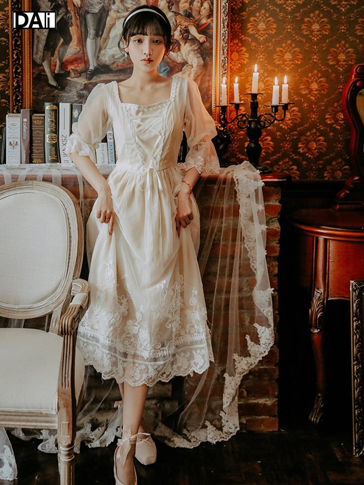 英伦仙女礼服小礼成年公主法式复古宫廷洋装连衣裙