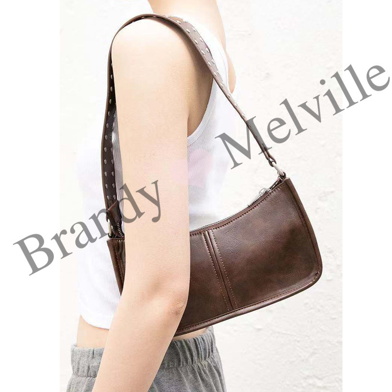 官网brandymelville复古棕色铆钉法棍包bm皮革腋下包单肩腋下包