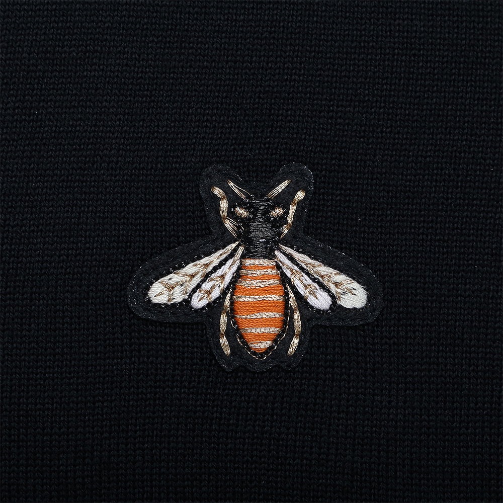 gucci/古奇黑色条纹领口小蜜蜂图案男士套头毛衣