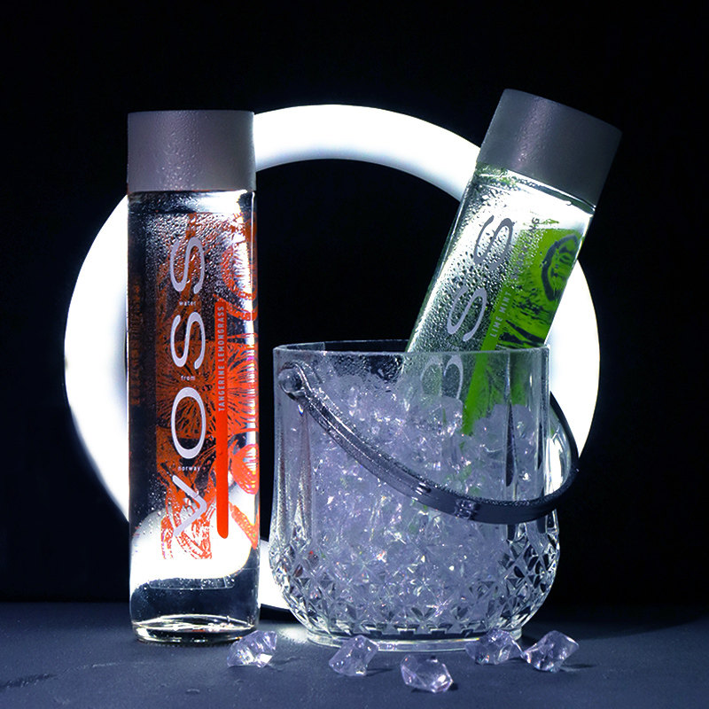 精英律师同款voss芙丝高端天然矿泉水800ml无气饮用水