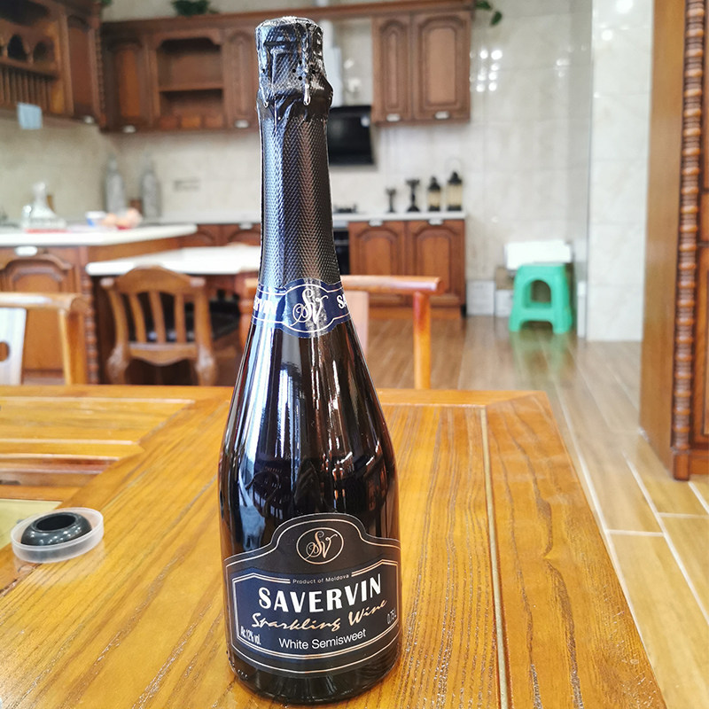 savervin萨维白葡萄酒起泡摩尔多瓦进口中度白葡萄葡萄女士葡萄酒