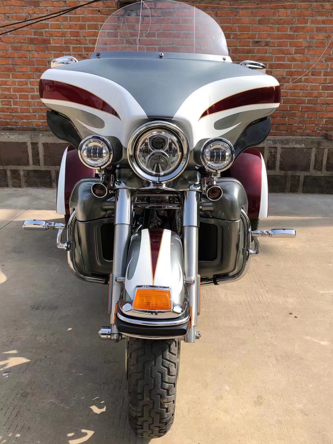 进口复古哈雷滑翔三轮硬汉883n金刚狼排量巡航摩托车整车