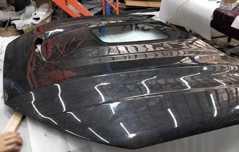 1921新款奥迪a4s4改装升级碳纤维半透明机盖车汽车包围