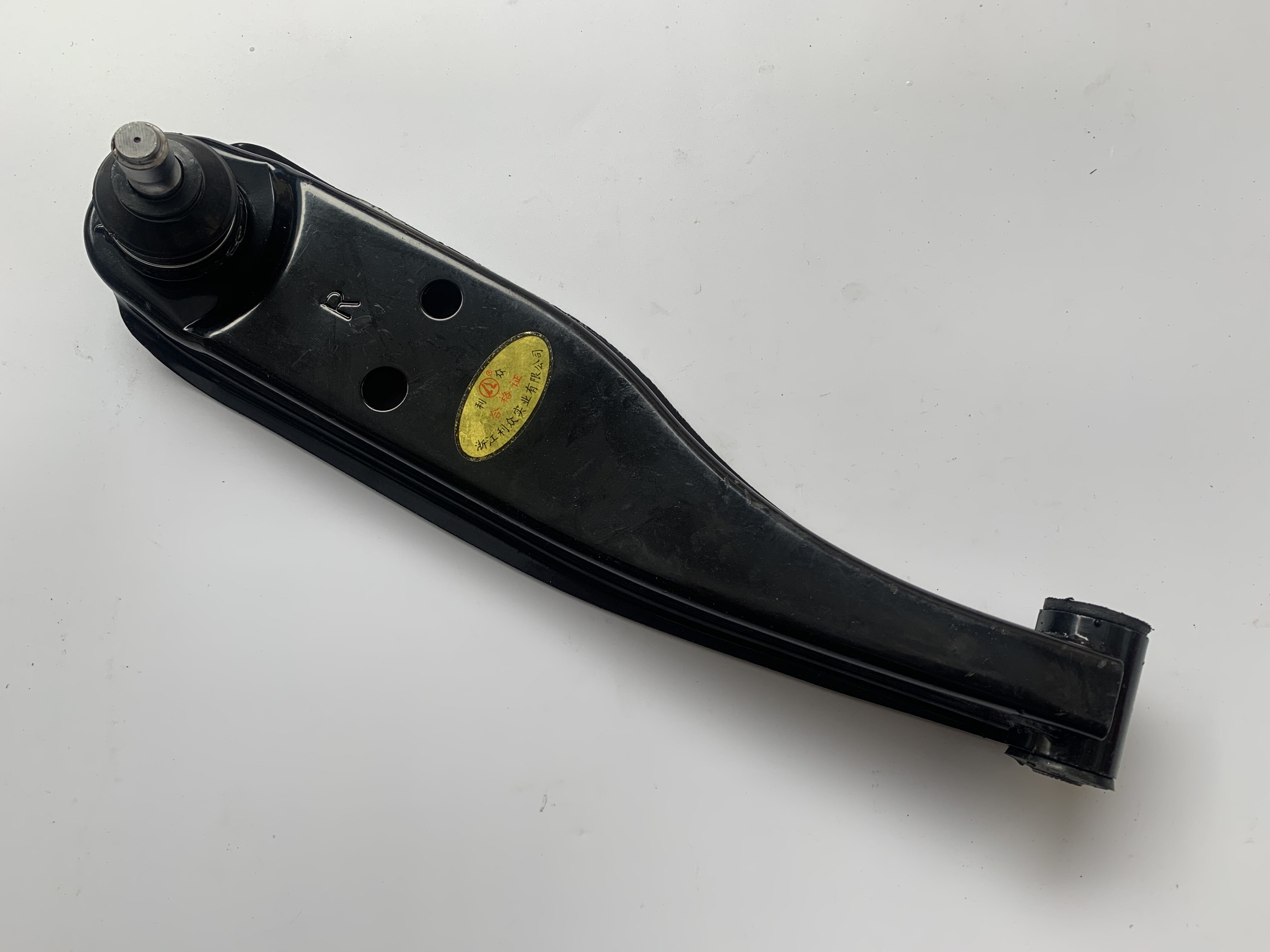 一汽佳宝6371下支臂佳宝v52下支悬挂下摆悬臂配件其他