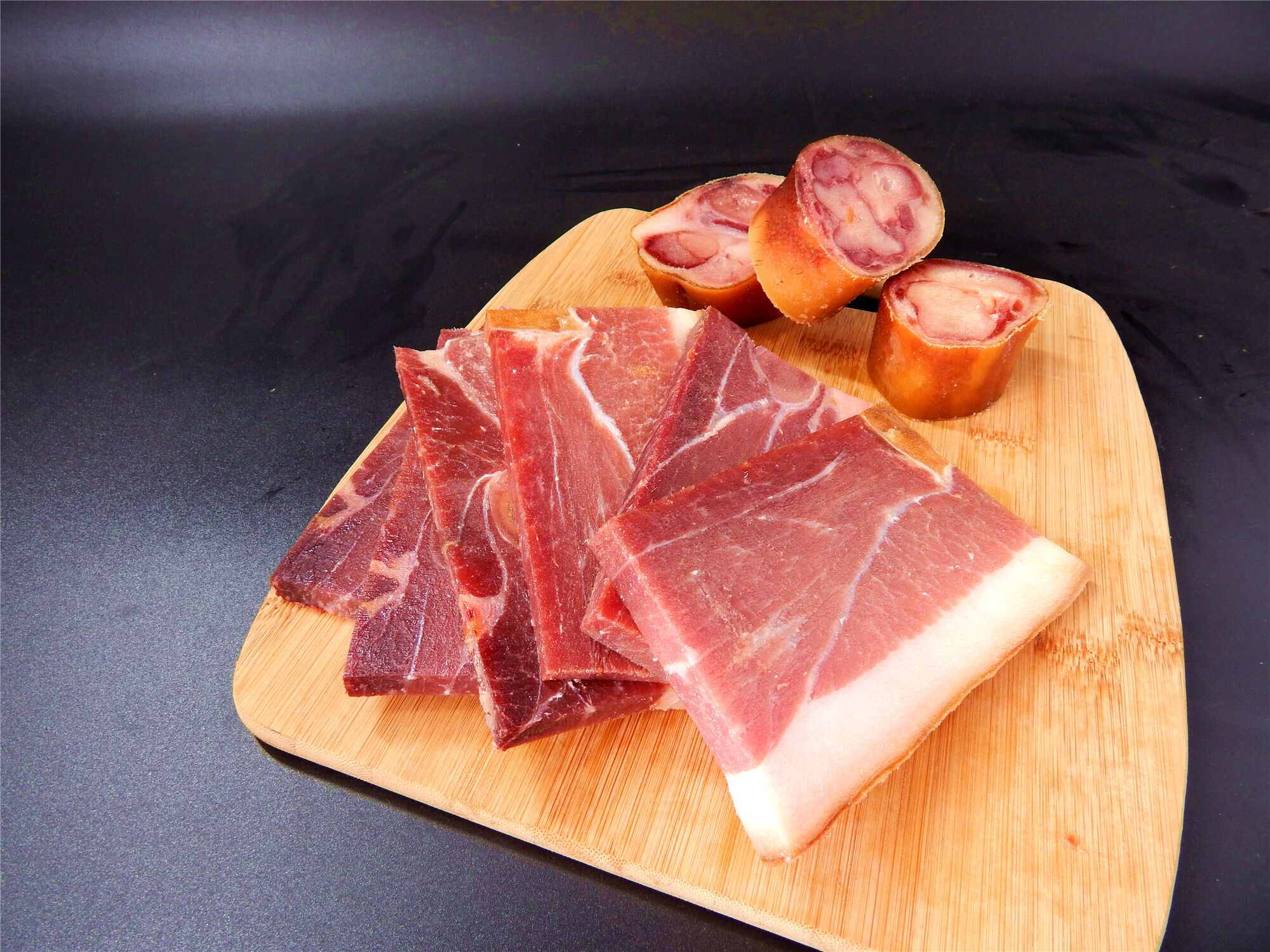 周年庆典中秋国庆双节特惠福利款吴黑猪2kg塑盒火腿