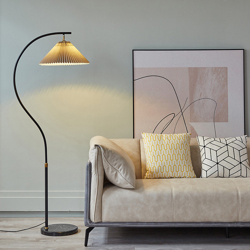 客厅落地灯现代简约卧室床头头灯钓鱼轻奢可调高度落地灯