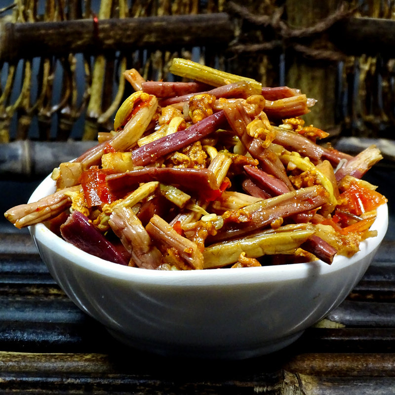 贵州土特产野菜酸辣蕨菜新鲜110g袋装即食香辣腌制