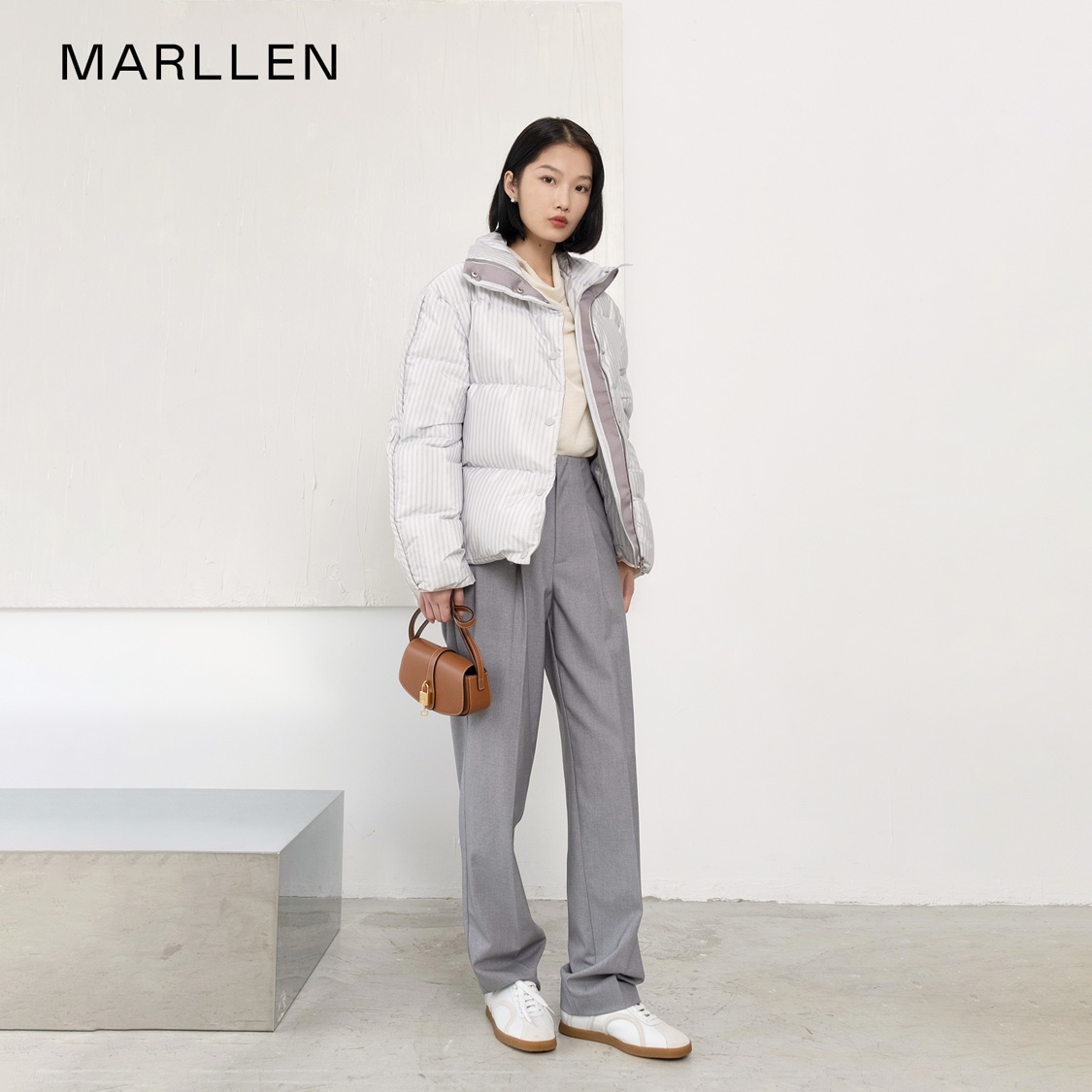 Marllen 高品级90白鸭绒 光丝色织工艺 立领防风灰白条纹羽绒服