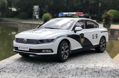 原厂一汽大众2017款新迈腾迈腾警车b8magotan合金汽车模型车模